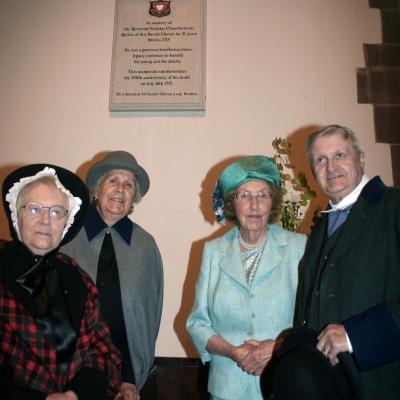 300 Plaque Ladyrose Residents